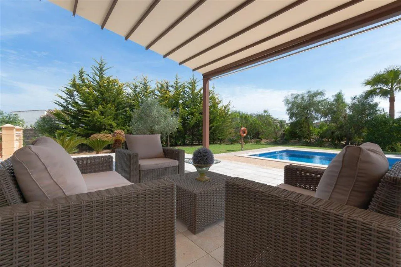 Finca Es Rasquell Villa Semesterbostad
